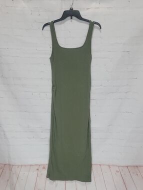 4/$20 Old Navy Olive Green Ribbed Tank Maxi Dress